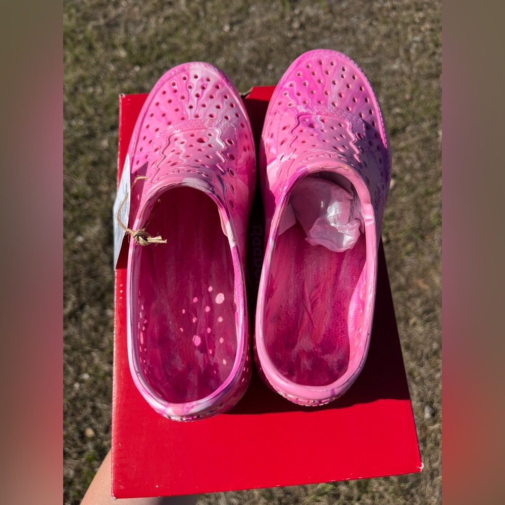 NWT Reebok Classic Mold Kids Little Girl Slip On Shoes Size 2 in Pink - Picture 7 of 11